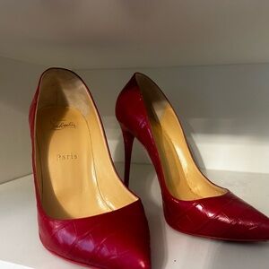 Christian Louboutin Pigalle red 100mm croc embossed size 39
